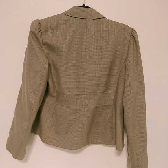 Suit - Picture 2 of 2